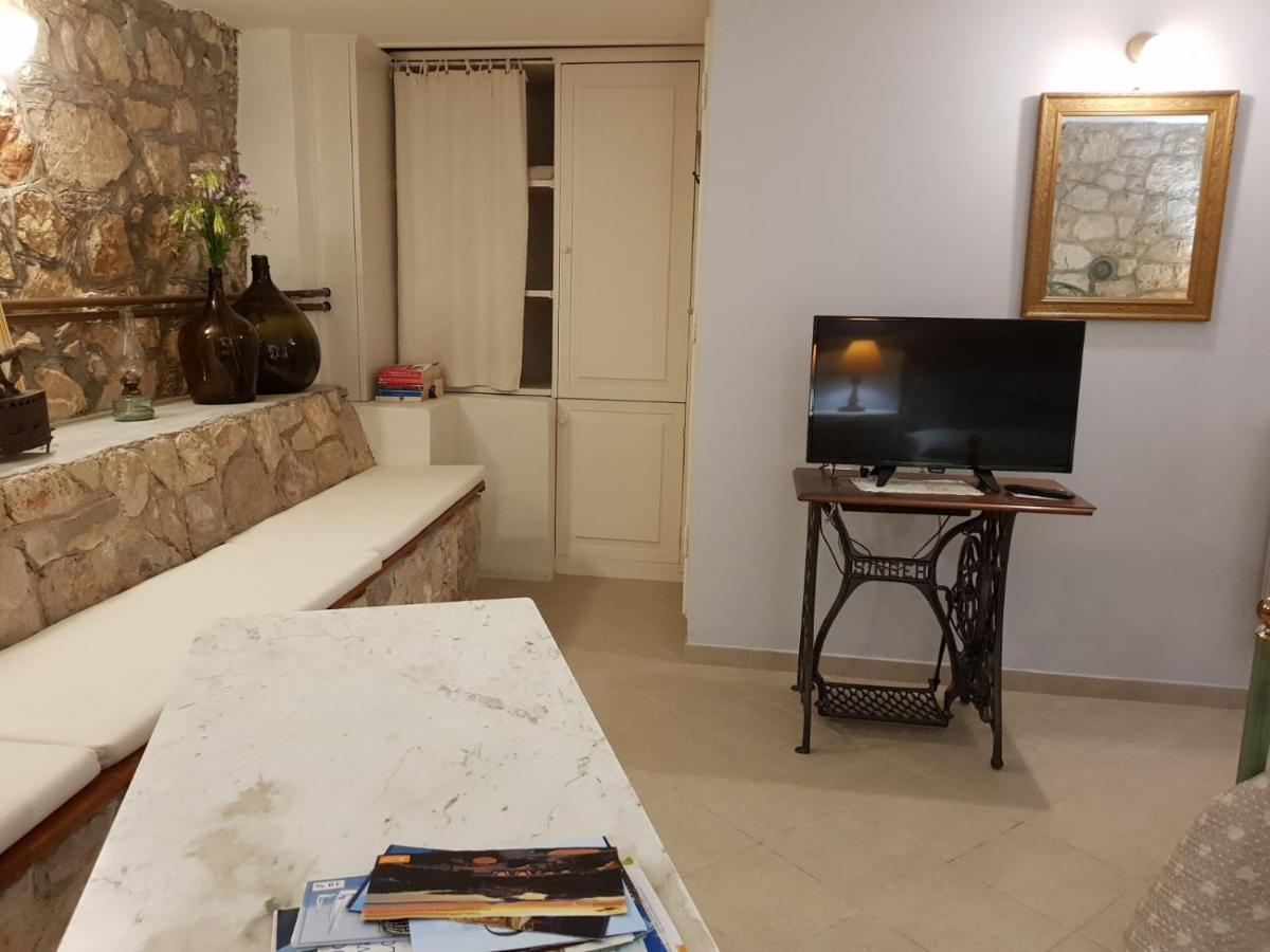 Apartments Gabri Mali Lošinj Екстериор снимка