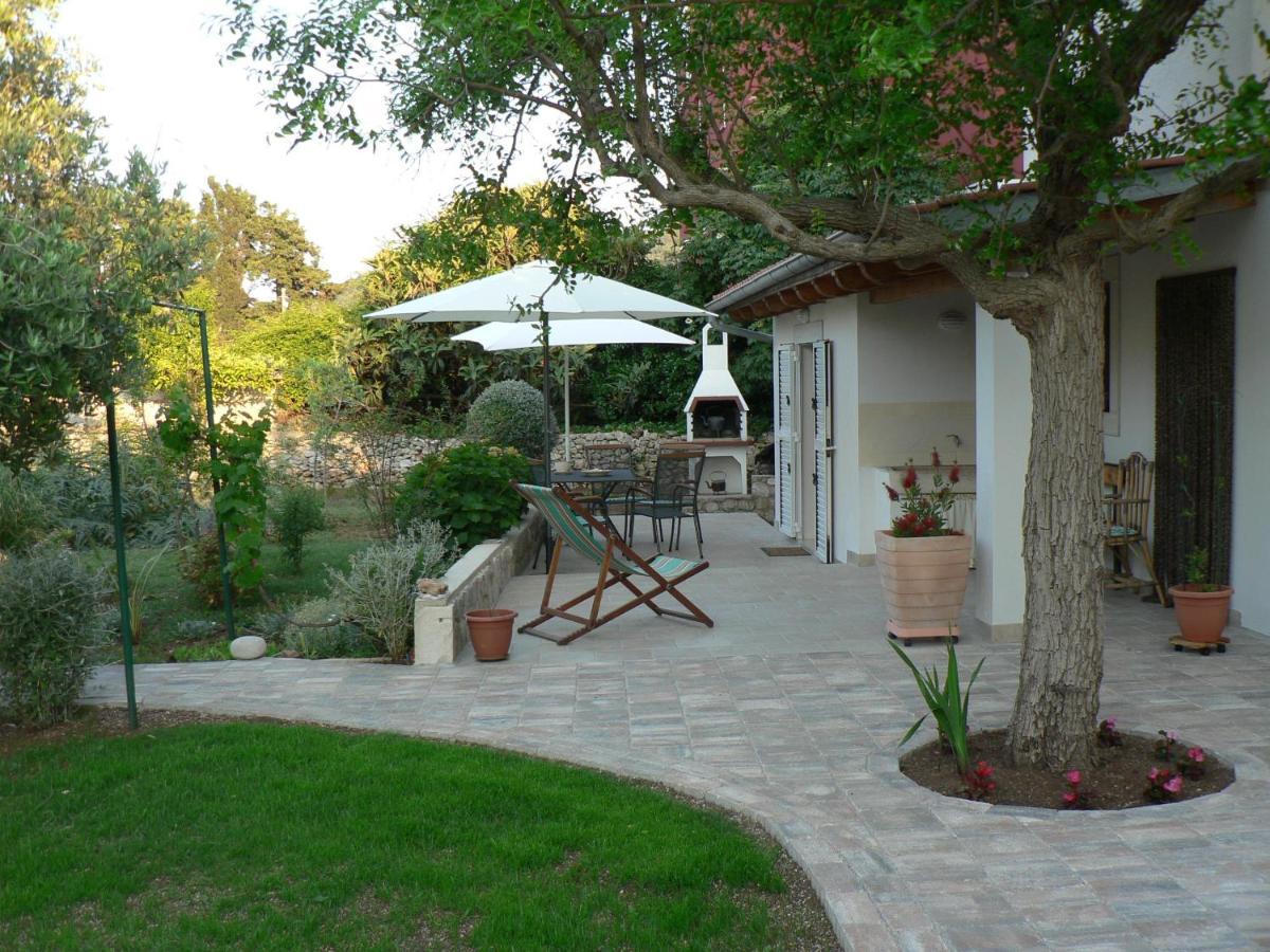 Apartments Gabri Mali Lošinj Екстериор снимка